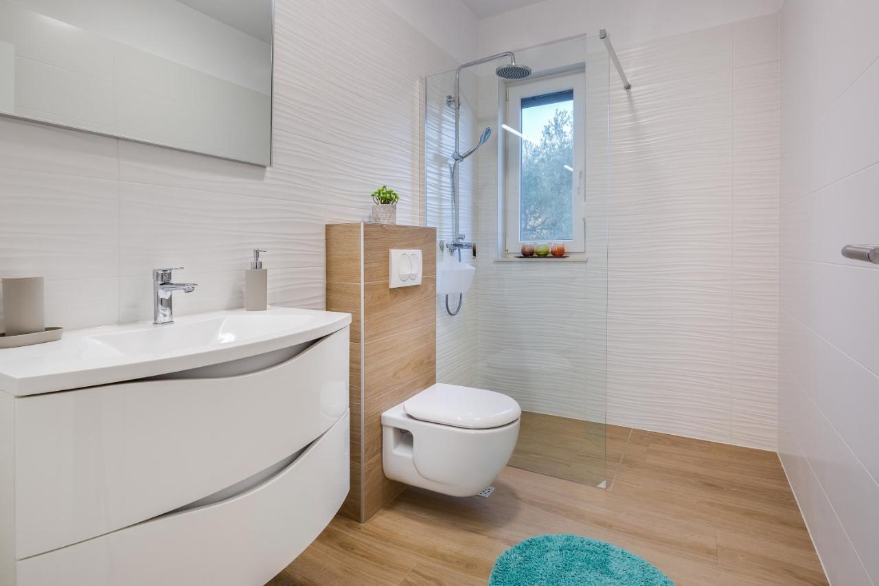 Apartments Evita Bibinje Eksteriør billede
