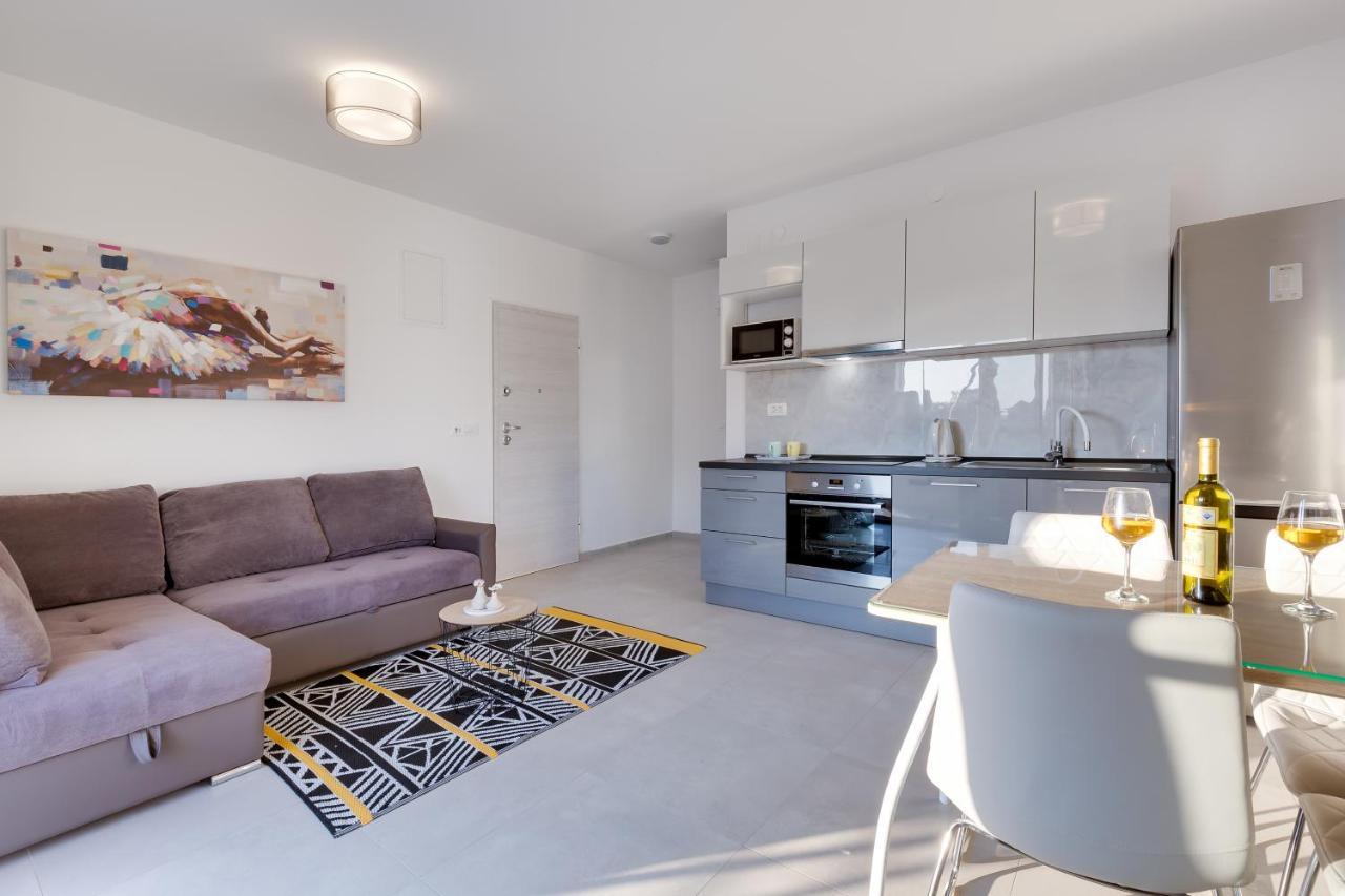 Apartments Evita Bibinje Eksteriør billede