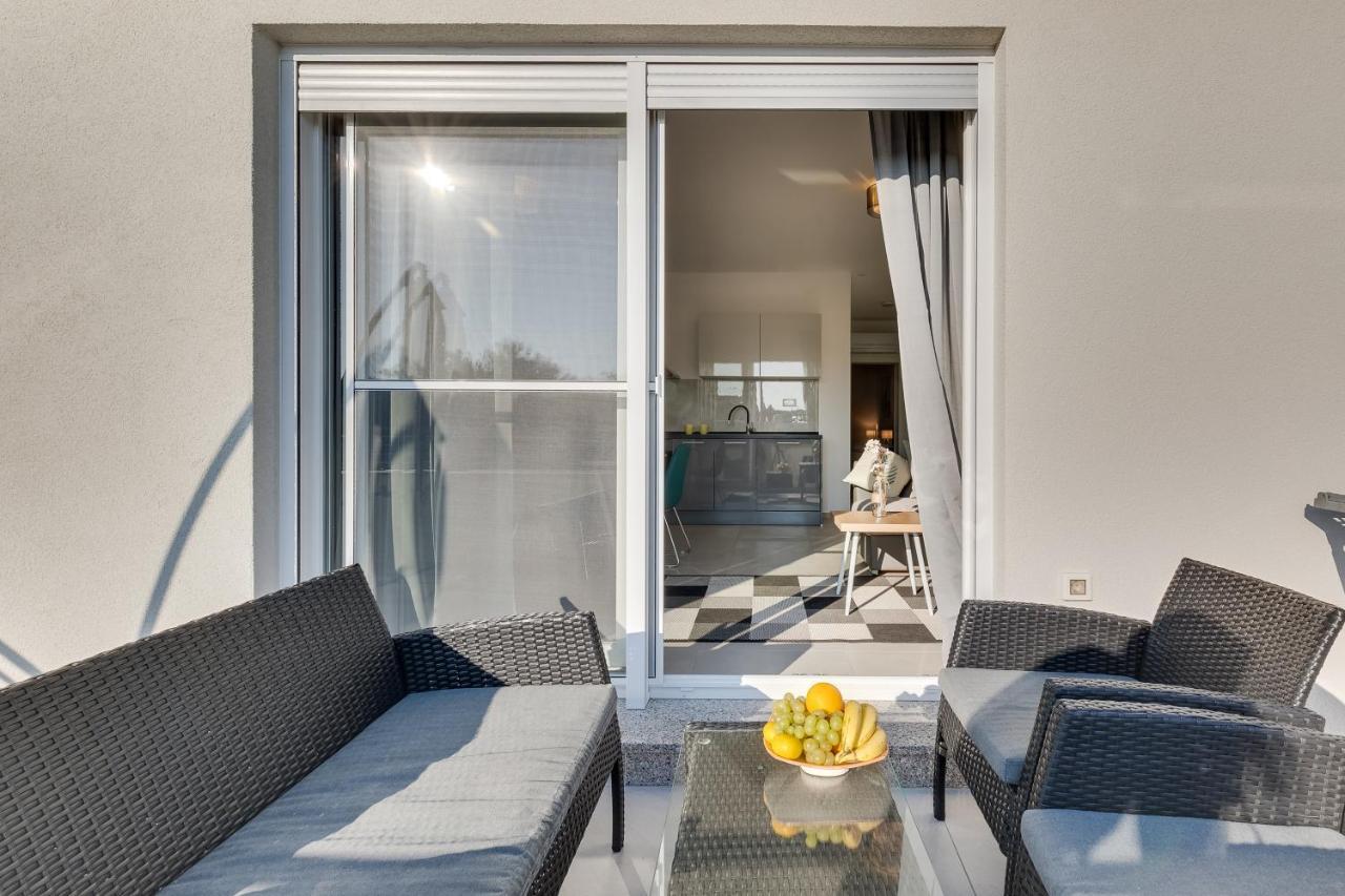 Apartments Evita Bibinje Eksteriør billede